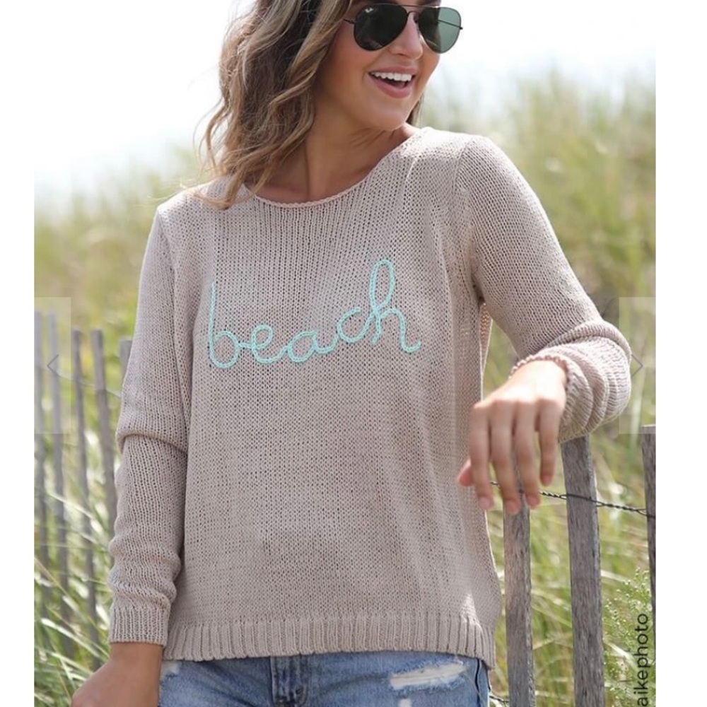 NWOT Wooden Ships Beach Sweater